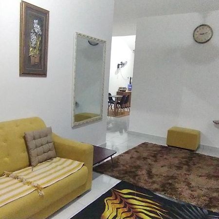 Homestay De'69 지트라 외부 사진